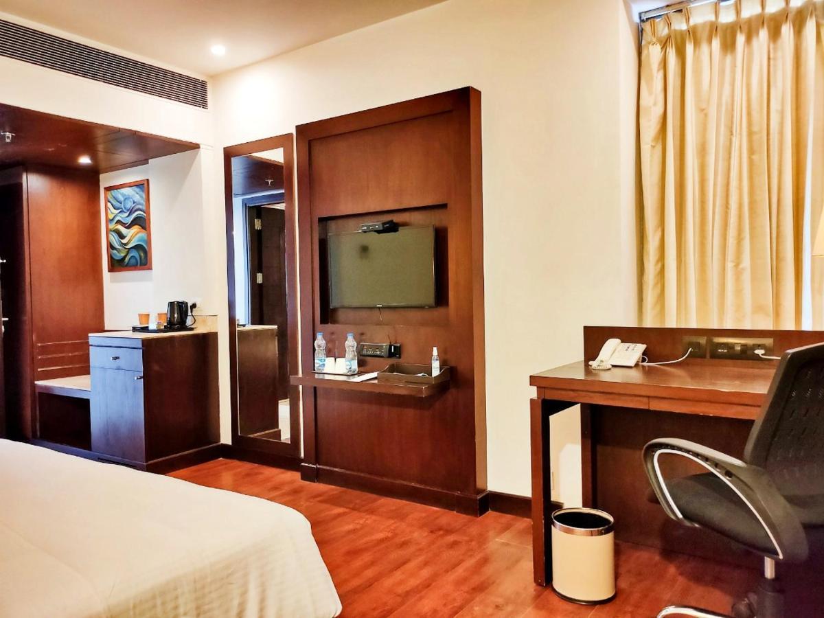 Country Inn & Suites By Radisson, Bhiwadi Zewnętrze zdjęcie